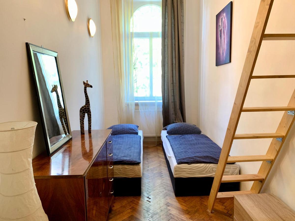 Raisa Apartments Lerchenfelder Guertel 30 Bécs Kültér fotó