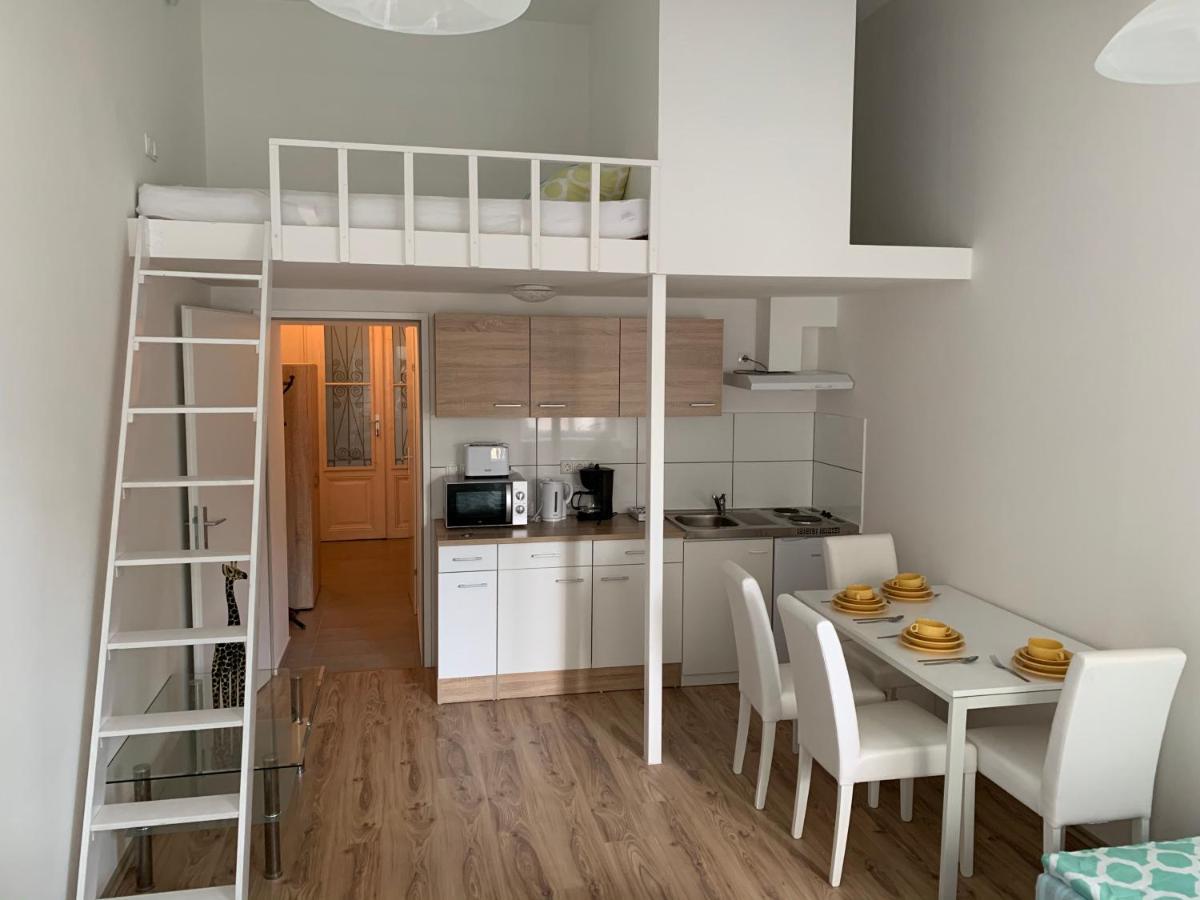 Raisa Apartments Lerchenfelder Guertel 30 Bécs Kültér fotó