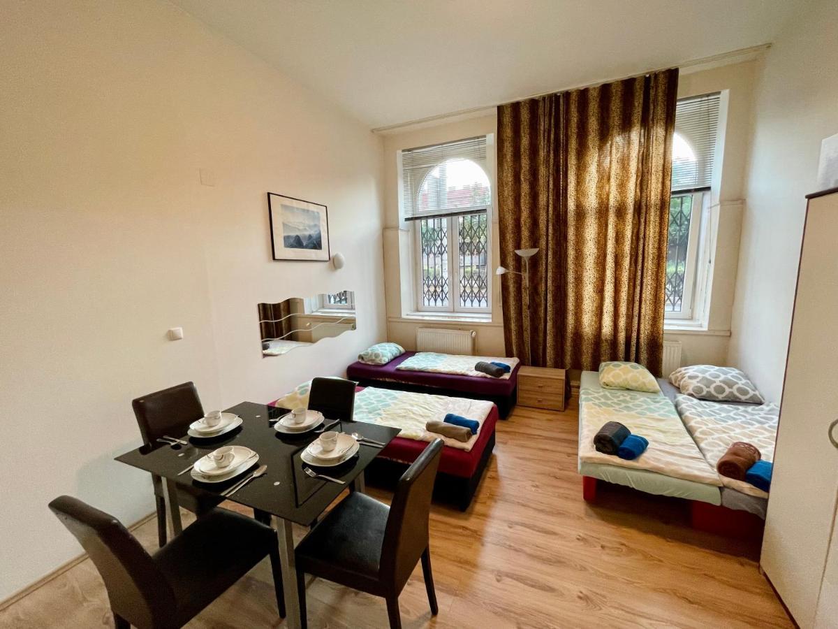 Raisa Apartments Lerchenfelder Guertel 30 Bécs Kültér fotó