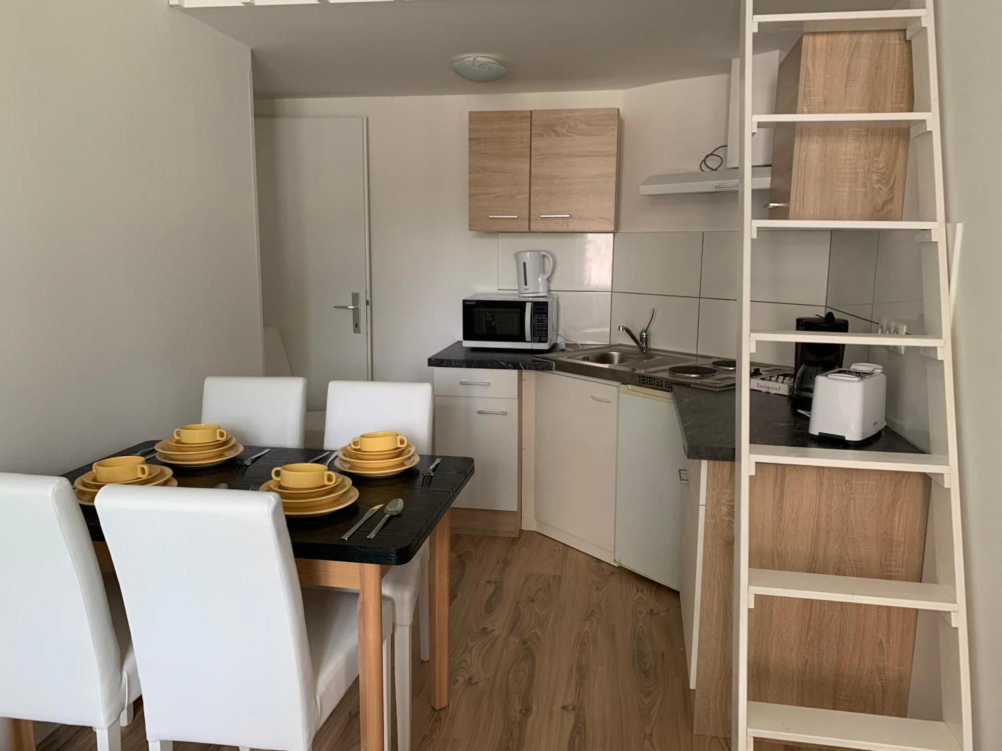 Raisa Apartments Lerchenfelder Guertel 30 Bécs Kültér fotó